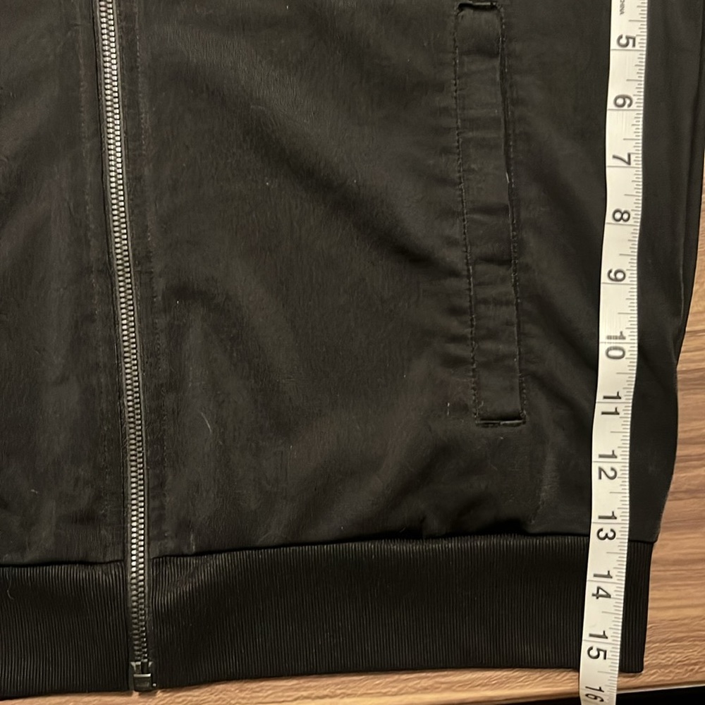Adidas black and white essentials warm up 3 stripes zip up jacket. - Picture 5 of 11